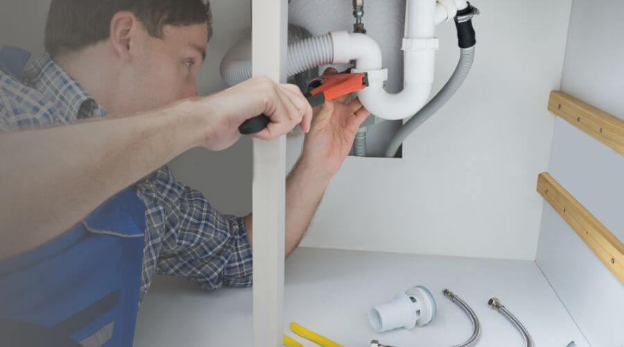 Professional water heater repair in La Joya, NM